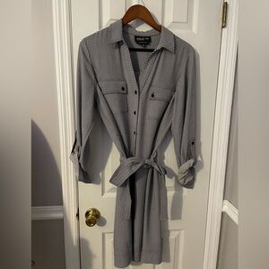 Women’s shin length shirt dress - jones New York size 12